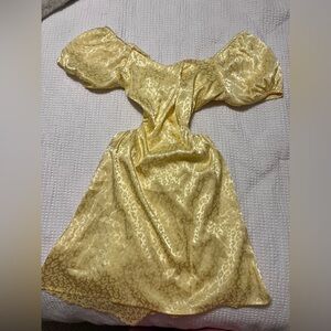 Le Lis Soft Yellow Dress